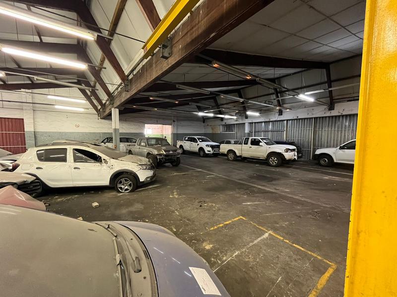 To Let commercial Property for Rent in Neave Industrial Eastern Cape